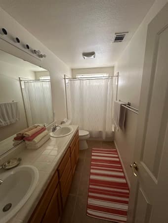 PRIVATE BEDROOM FOR RENT IN EAST PALO ALTO 3