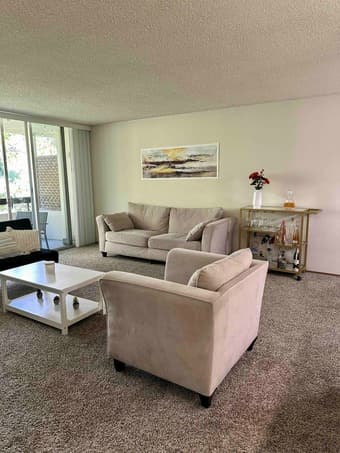 Room available with private bathroom at Menlo Park mid September 3