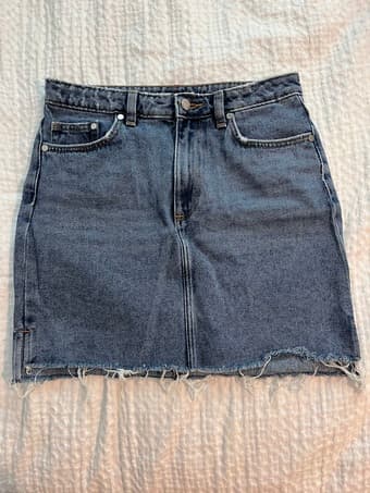 H&M denim skirt 1
