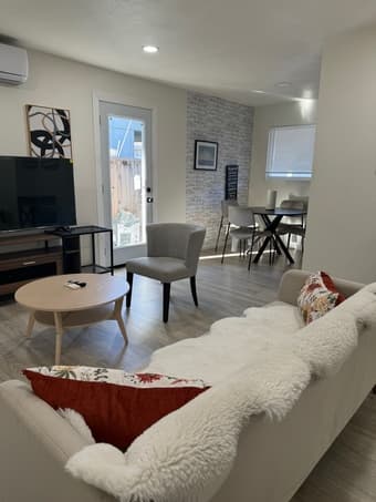 Furnished Private Room for Stanforders in 4BR 2BA House Near Stanford 1