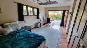 Midtown Palo Alto room in large town house 1