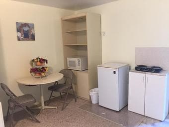 Fully furnished room available in Palo Alto 1