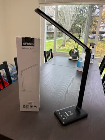 desk light (new) 1