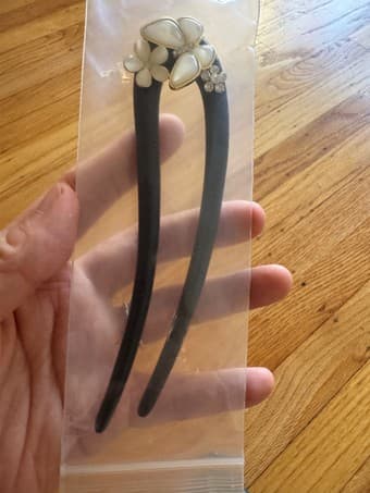 Hair Sticks 1