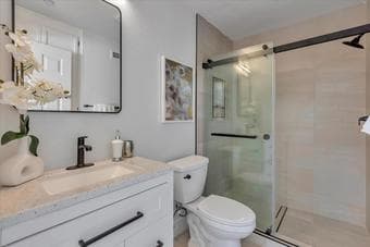 Master Bedroom at Mountain view / Sunnyvale 3