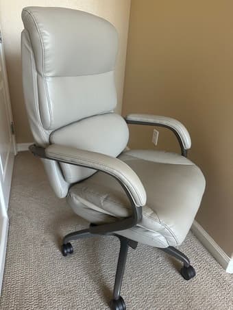 La-Z-boy chair 2