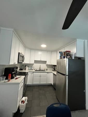 Room available in a 2bed/1bath apartment in Menlo Park 3