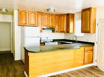 Looking for 2 Roommates – Palo Alto (Near Stanford Research Park) 1