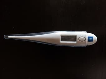 Medline Reusable 3-Second Digital Stick Thermometer New! 1