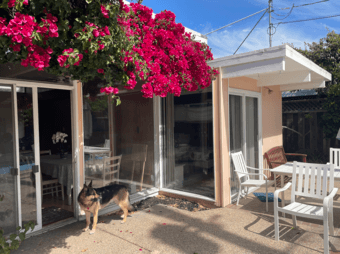 Furnished private bed & bath avail 1/1/26 in quiet Palo Alto house 1