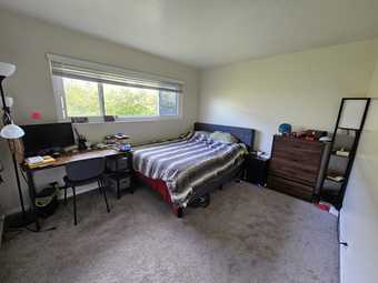 Furnished Room with Private Bathroom in Spacious Palo Alto Apartment 1