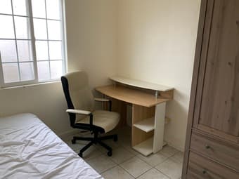 Furnished room for rent in Menlo Park near Meta HQ campus 1