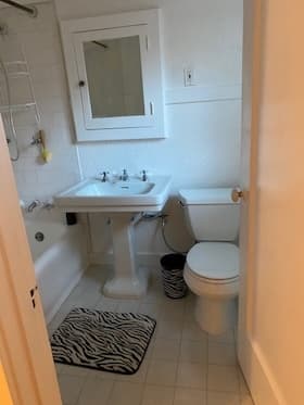 FURNISHED IN LAW UNIT AVAILABLE APRIL 1ST IN PALO ALTO 1