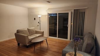 Private bedroom and bathroom in a 2B/2B apartment in College Terrace 1