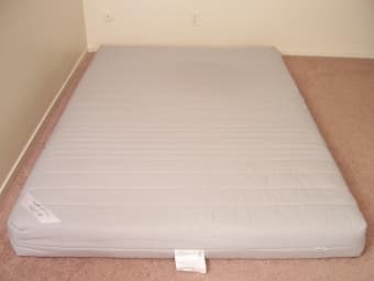 FS: Mattress - Like New - $120 1