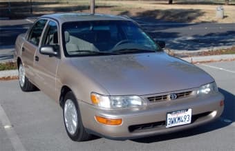 FS: Toyota Corolla 4-Door Sedan 1997 $2800 OBO 3