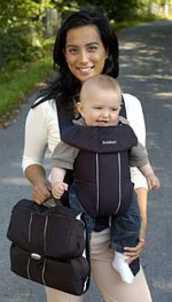 ***Excellent COndition Baby Bjorn Carrier**** 1