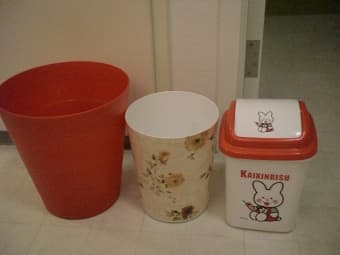 FS--trash can--each is $2 1