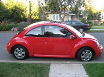2003 Volkswagen New Beetle 2.0 GLS w/Sunroof! $12,450 2