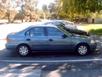 1997 Honda Civic LX, XM-radio, CD, alarm, 225K, $4000 1