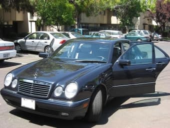 1997 Mercedes Benz E320 (<78K miles) 2