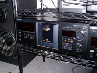 Sony 400 Disk CD Player CDP-CX400 in exelent condition, asking $200 2