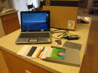 HP Laptop dv2145nr 64bit Windows Vista - $600 1