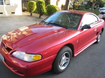 1998 Ford Mustang 65,000 ULTRA LOW miles 3