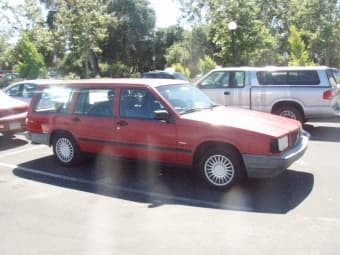 1992 Red Volvo 740 Turbo Wagon Automatic 145,000 Miles 1