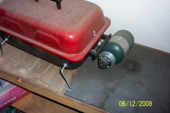 $8 - Gas Hibatchi Tabletop Grill with Near Full Gas Canister 2