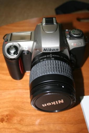 Nikon N65 Camera (Film) - Perfect Condition - Manual or Auto. Settings 3