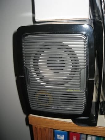 Philips Mini Sound System *$50* 2