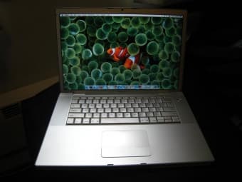 FS - Macbook Pro 15", 2 GHz Intel Core Duo, 2 GB RAM, 80GB HDD - $900 1