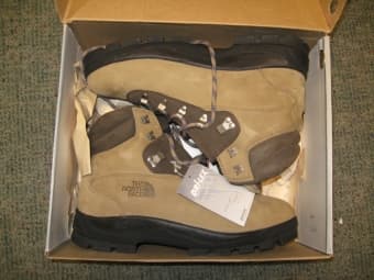 New North Face hiking/backpacking boots size 12 - $90 1