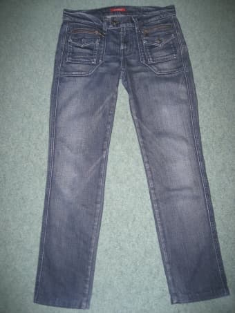 $50 seven for all mankind jeans - size 25 1