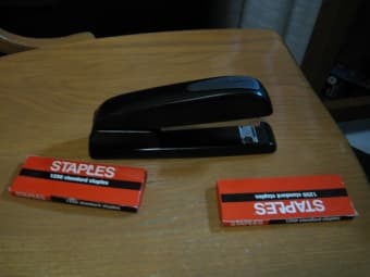 new stapler and staples $6 1