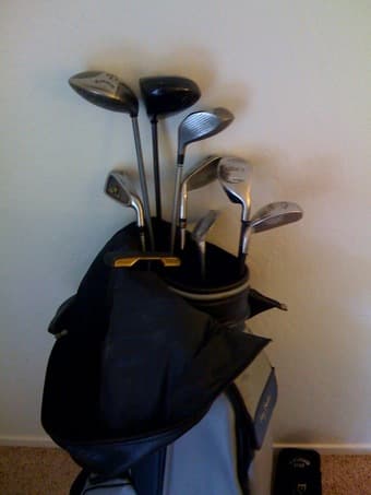 Golf Clubs + Bag & Wireless Router 1