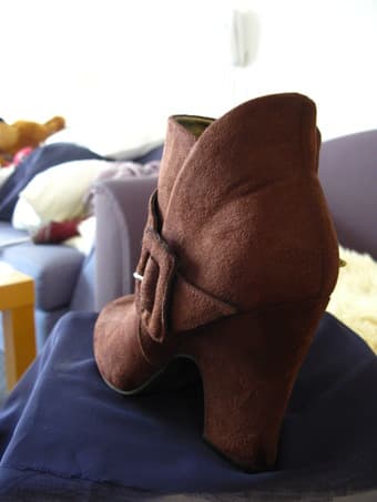 Unworn Supercute American Eagle booties for sale 2