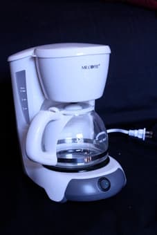 Mr. Coffee Coffee maker 1