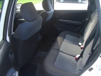 2005 Mitsubishi Outlander AWD - MUST GO -$9350 3