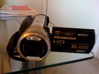 Moving Sale: Sony HDR-SR1 AVCHD 4MP 30GB Hi-DEF Hard Drive Camcorder 1