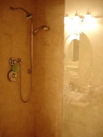 Beautiful 4-Bdrm House (Fully Furnished) Available 23-Jun thru 11-Sep 2