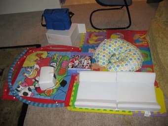tons of baby items 1