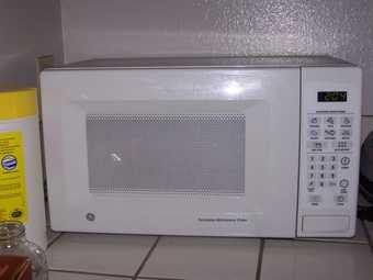 GE Microwave $20 1
