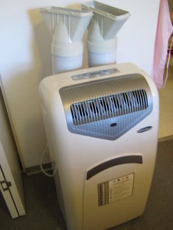 Portable Air Conditioner 235$ OBO 1