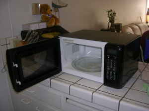 Microwave- Sharp R-209HK - only $38 3