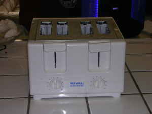 Toaster - 4 slots 12$ 1