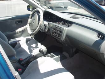 Honda Civic 1995 - $2400 3