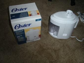 Hair dryer 5$ and Juice extracter 10$ 2