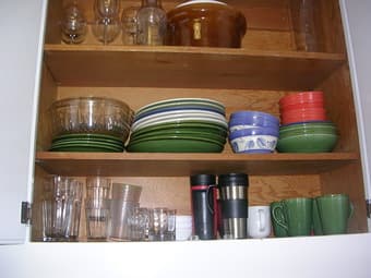 High quality and great priced pots, pans, dishes and cooking equipment 1